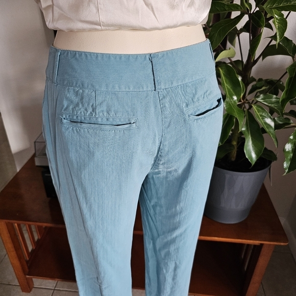 Tommy Bahama vintage silk blue chic soft tropical straight leg pants Size 4 - Picture 7 of 8